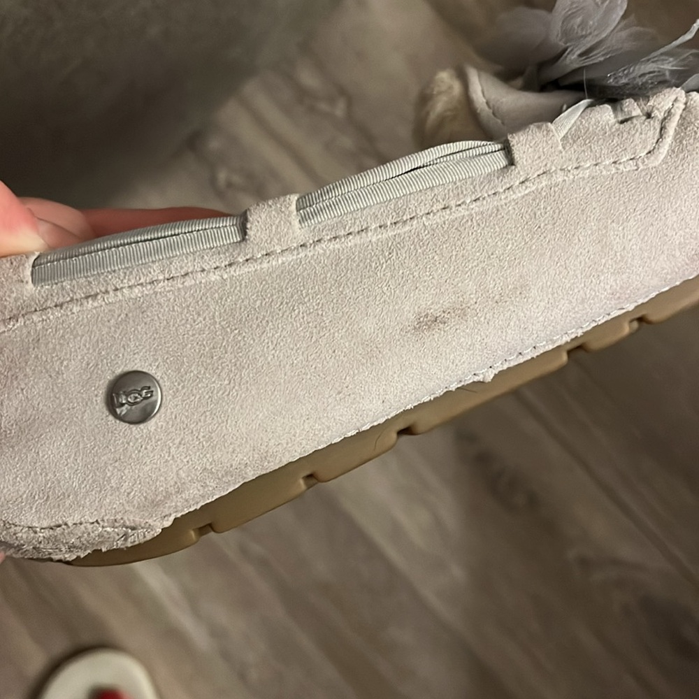 UGG Gray Suede Moccasin Slippers with Bow-Orig $118, great deal for $35! - Picture 6 of 7